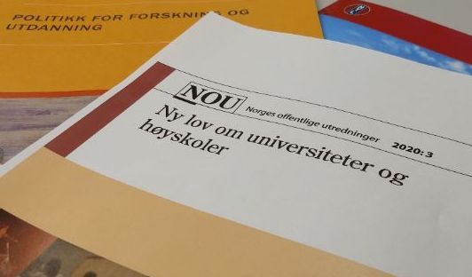Utskrift av NOU om ny Universitets- og høyskolelov