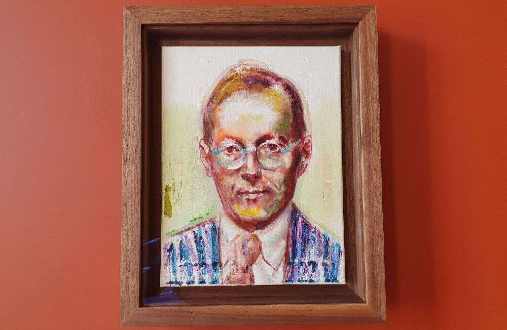 Foto av oljemaleri, et portrett av avdøde Viggo Hagstrøm.